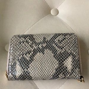 MICHAEL Michael Kors Accessories - Michael Kors multifunctional case/wallet MICHAEL Michael Kors Accessories - Michael Kors multifunctional case/wallet